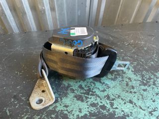 bontott VW GOLF VI Jobb hátsó Biztonsági Öv