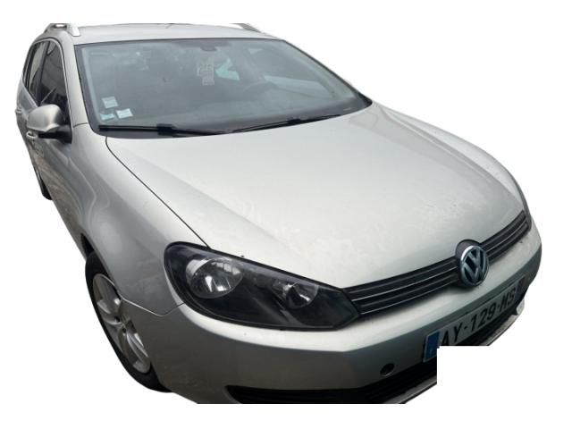 bontott VW GOLF VI Jobb hátsó Csonkállvány Kerékaggyal