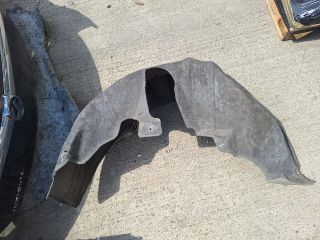 bontott VW GOLF VI Jobb hátsó Dobbetét (Kerékjárati, Műanyag)