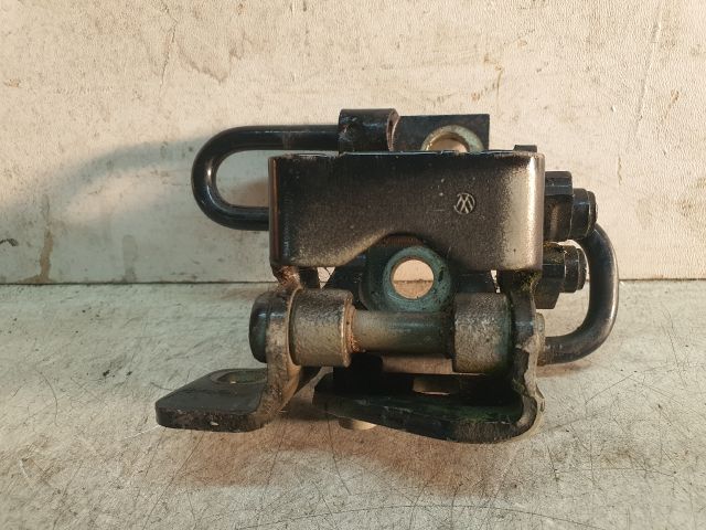 bontott VW GOLF VI Jobb hátsó Felső Zsanér