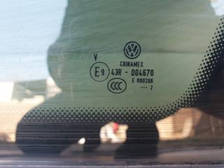 bontott VW GOLF VI Jobb hátsó Fixüveg (Ajtóban)