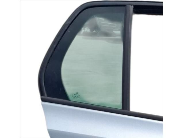 bontott VW GOLF VI Jobb hátsó Fixüveg (Ajtóban)