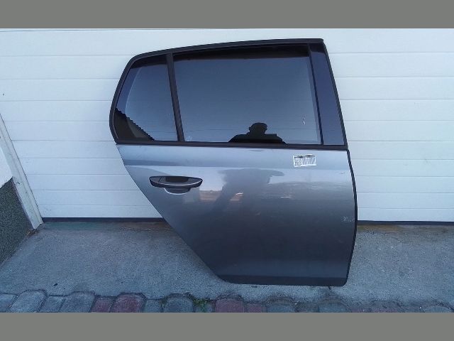 bontott VW GOLF VI Jobb hátsó Fixüveg (Ajtóban)