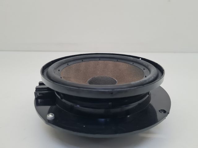 bontott VW GOLF VI Jobb hátsó Hangszóró