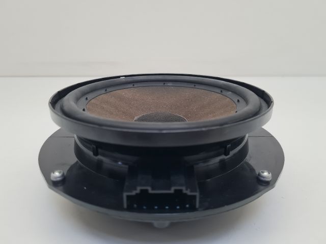 bontott VW GOLF VI Jobb hátsó Hangszóró