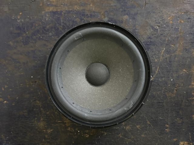 bontott VW GOLF VI Jobb hátsó Hangszóró