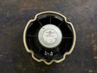 bontott VW GOLF VI Jobb hátsó Hangszóró