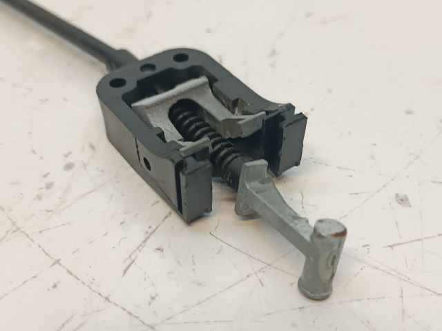 bontott VW GOLF VI Jobb hátsó Kilincs Bowden