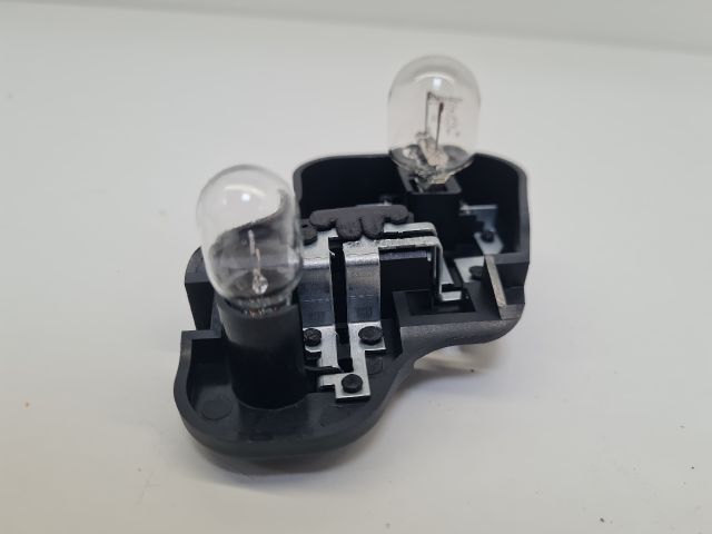 bontott VW GOLF VI Jobb Hátsó Lámpa Foglalat