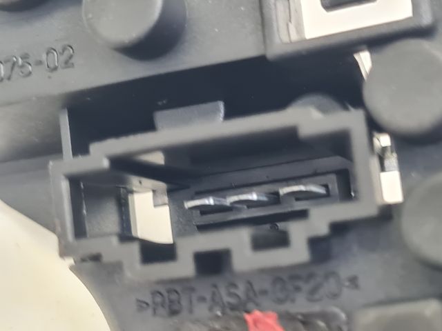 bontott VW GOLF VI Jobb Hátsó Lámpa Foglalat