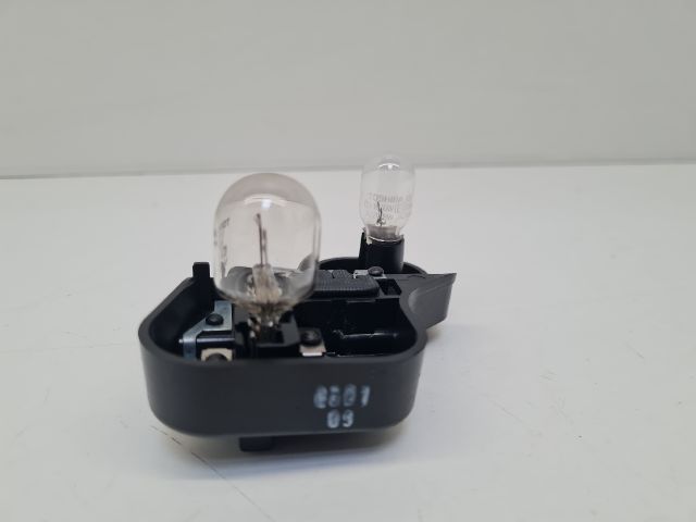 bontott VW GOLF VI Jobb Hátsó Lámpa Foglalat