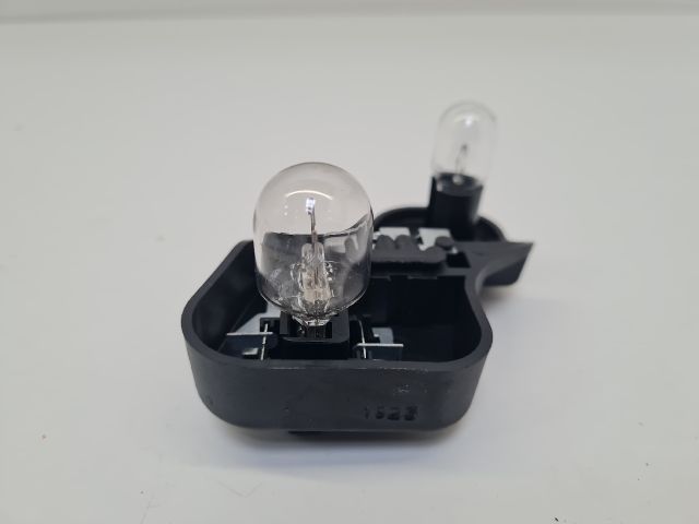 bontott VW GOLF VI Jobb Hátsó Lámpa Foglalat