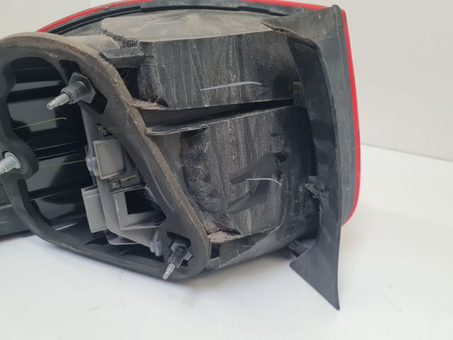 bontott VW GOLF VI Jobb Hátsó Lámpa