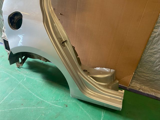 bontott VW GOLF VI Jobb hátsó Negyed Karosszéria Csomag