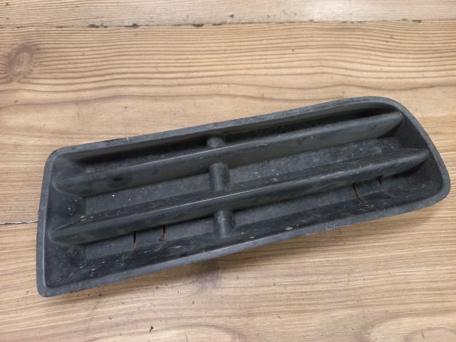 bontott VW GOLF VI Jobb Ködfényszóró Lámpakeret