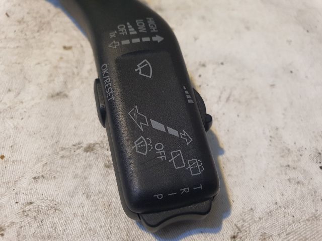 bontott VW GOLF VI Jobb Kormánykapcsoló Ablaktörlő