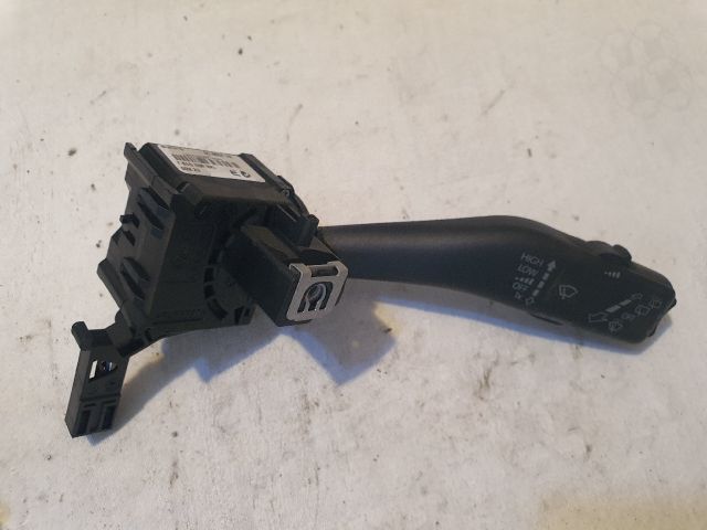 bontott VW GOLF VI Jobb Kormánykapcsoló Ablaktörlő