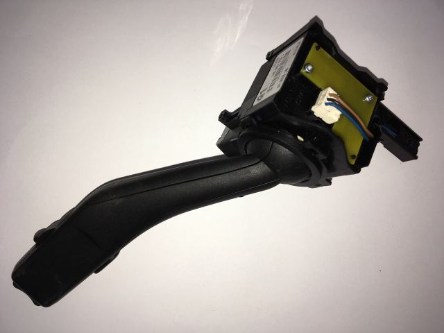 bontott VW GOLF VI Jobb Kormánykapcsoló Ablaktörlő