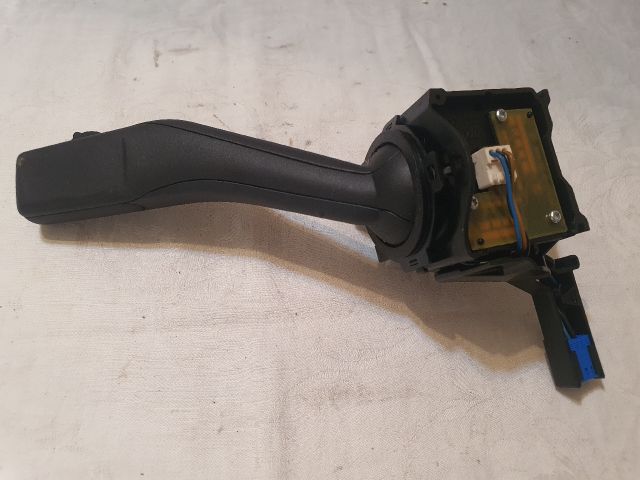 bontott VW GOLF VI Jobb Kormánykapcsoló Ablaktörlő