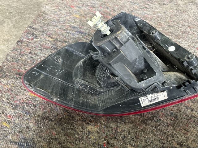 bontott VW GOLF VI Jobb Külső Hátsó Lámpa