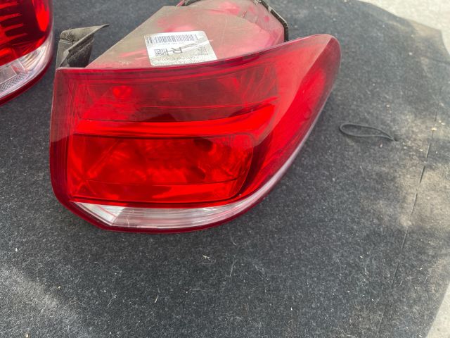 bontott VW GOLF VI Jobb Külső Hátsó Lámpa