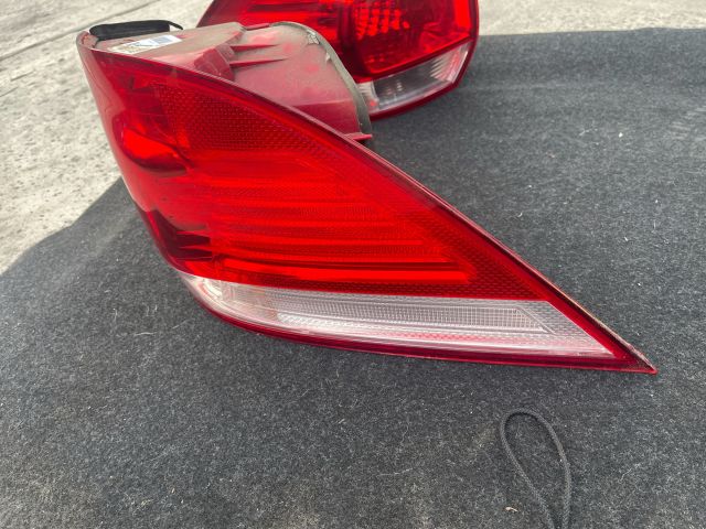 bontott VW GOLF VI Jobb Külső Hátsó Lámpa