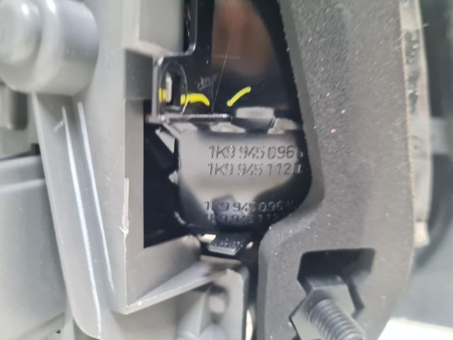 bontott VW GOLF VI Jobb Külső Hátsó Lámpa