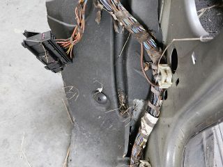 bontott VW GOLF VI Jobb Küszöb