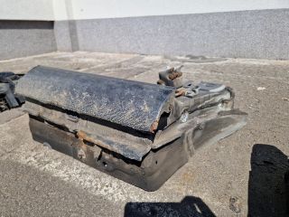 bontott VW GOLF VI Jobb Küszöb