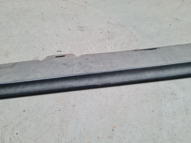 bontott VW GOLF VI Jobb Küszöb