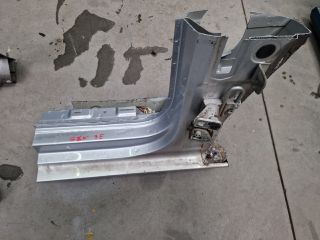 bontott VW GOLF VI Jobb Küszöb