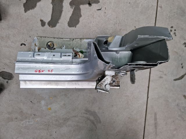 bontott VW GOLF VI Jobb Küszöb