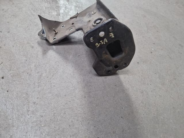 bontott VW GOLF VI Jobb Lökhárító Tartó Nyúlványvég