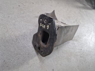 bontott VW GOLF VI Jobb Lökhárító Tartó Nyúlványvég