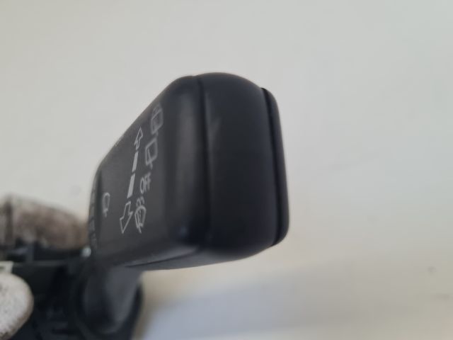 bontott VW GOLF VI Jobb Multikormány Kapcsoló