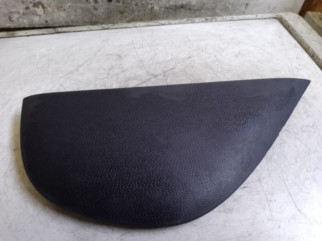 bontott VW GOLF VI Jobb Műszerfal Oldalkárpit