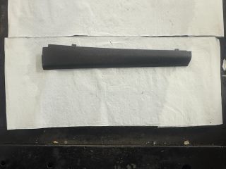 bontott VW GOLF VI Jobb Műszerfal Oldalkárpit