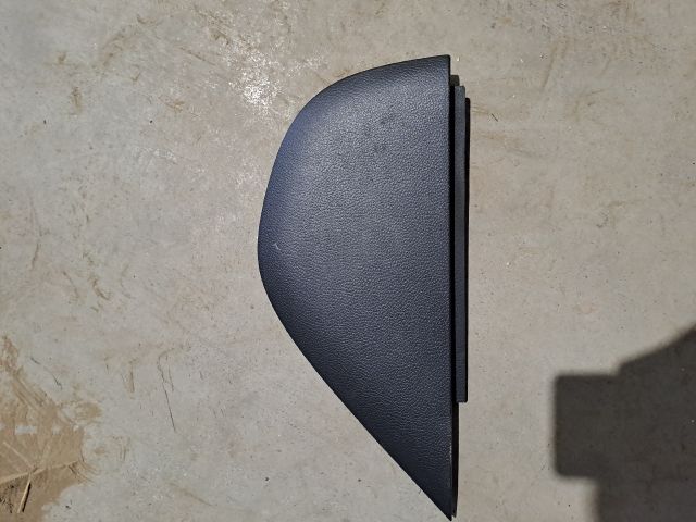 bontott VW GOLF VI Jobb Műszerfal Oldalkárpit