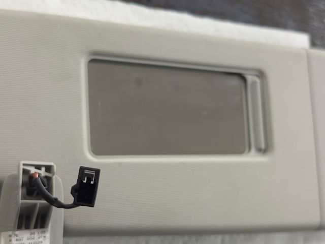 bontott VW GOLF VI Jobb Napellenző