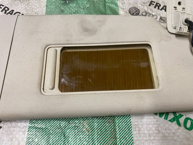 bontott VW GOLF VI Jobb Napellenző