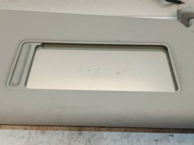 bontott VW GOLF VI Jobb Napellenző