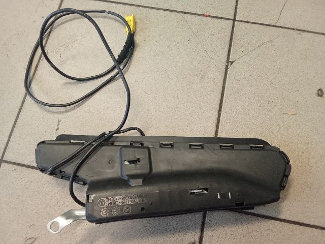 bontott VW GOLF VI Jobb Oldallégzsák