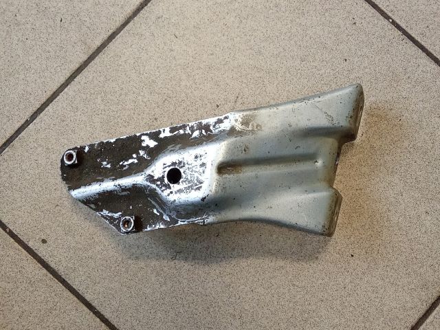 bontott VW GOLF VI Jobb Sárvédő Oldaltartó