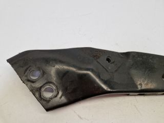 bontott VW GOLF VI Jobb Sárvédő Oldaltartó