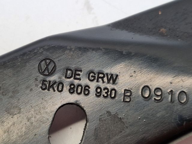 bontott VW GOLF VI Jobb Sárvédő Oldaltartó