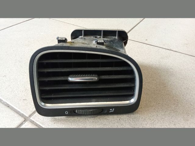 bontott VW GOLF VI Jobb Szellőző