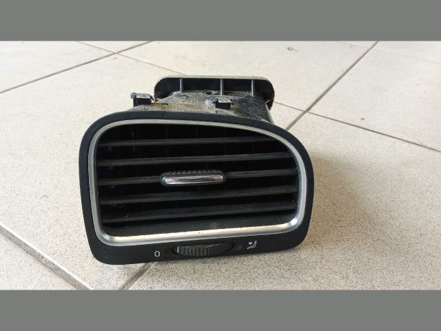 bontott VW GOLF VI Jobb Szellőző