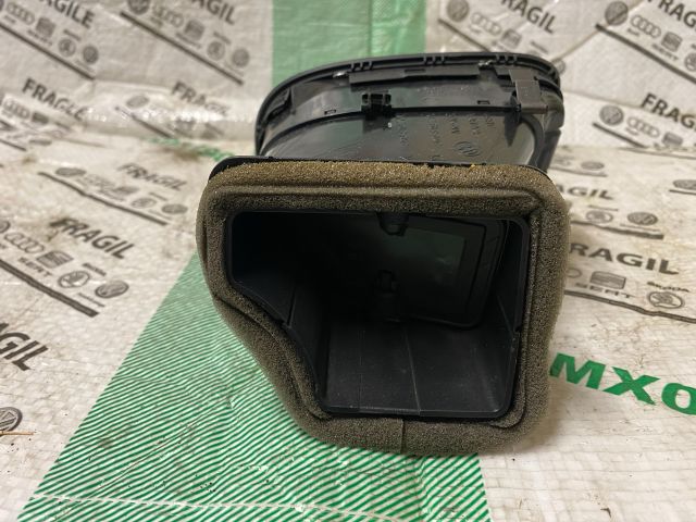 bontott VW GOLF VI Jobb Szellőző