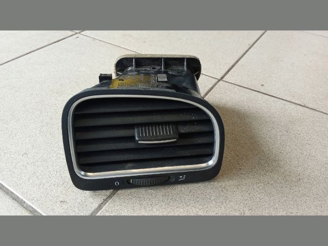 bontott VW GOLF VI Jobb Szellőző