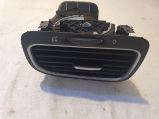 bontott VW GOLF VI Jobb Szellőző